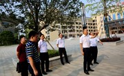 县委书记廖可元慰问集团困难教师